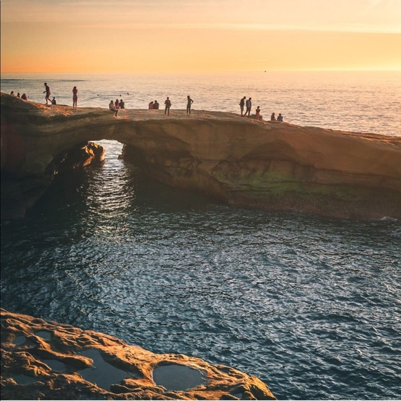 Dress Tops Shirts Pants Shoes Vintage Jewelry - Picture 5 of 9